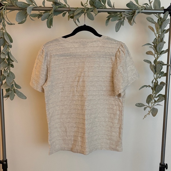 Loft top - Picture 3 of 3